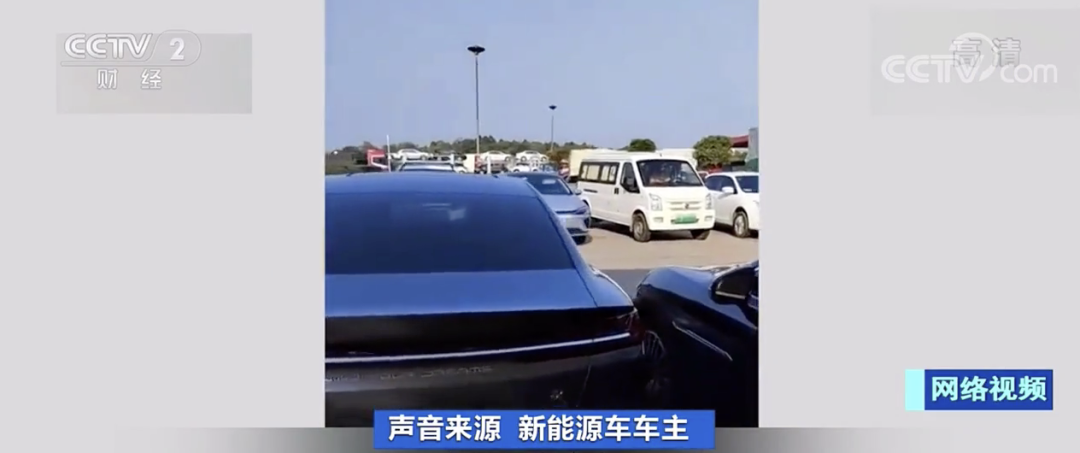 D25042476319515105799 D25042476319515105799