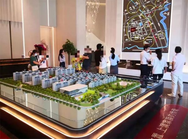 记者实地走访上海三个集中入市新楼盘!意外发现了什么?