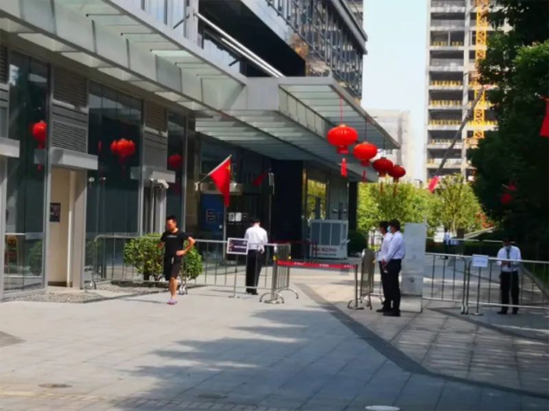 D25352014316028197008